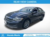 Used 2024 Volkswagen Jetta SE image 3