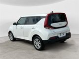 Used 2022 Kia Soul LX image 3