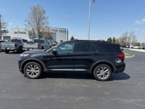 Used 2021 Ford Explorer XLT w/ Equipment Group 202A image 4