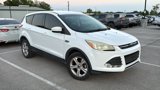 Used 2015 Ford Escape SE image 3