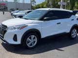 New 2025 Nissan Kicks Play S image 4