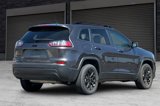 Used 2023 Jeep Cherokee Altitude Lux image 4