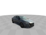 Used 2024 Nissan Sentra SR image 2