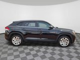 Used 2020 Volkswagen Atlas Cross Sport SE w/ Panoramic Sunroof Package image 6