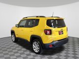 Used 2018 Jeep Renegade Latitude w/ Cold Weather Group image 3
