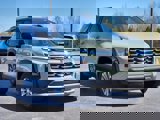 New 2025 Chevrolet Equinox LT w/ Convenience Package II image 2