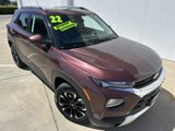 Used 2022 Chevrolet TrailBlazer LT w/ Driver Confidence Package image 4