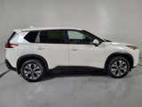 Used 2023 Nissan Rogue SV image 3