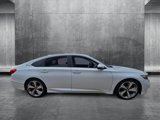 Used 2018 Honda Accord Touring image 4