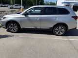 Used 2020 Mitsubishi Outlander ES image 3