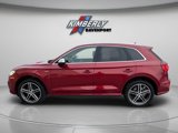 Used 2018 Audi SQ5 Prestige w/ Prestige Package image 2