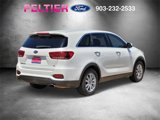 Used 2019 Kia Sorento LX image 4