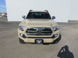 Used 2016 Toyota Tacoma Limited image 3