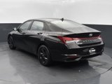 Used 2021 Hyundai Elantra SEL image 5