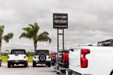Used 2021 GMC Acadia Denali w/ Denali Technology Package image 2