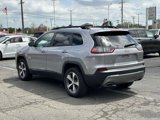 Used 2022 Jeep Cherokee Limited image 6