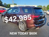 Used 2023 Chevrolet Traverse High Country image 3