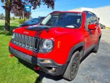 Used 2016 Jeep Renegade Trailhawk w/ Premium Trailhawk Package image 3