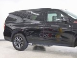Used 2021 Chevrolet Tahoe Z71 w/ Z71 Signature Package image 3