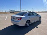Used 2013 Toyota Camry L image 4