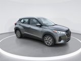 Used 2024 Nissan Kicks SV image 2