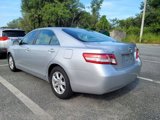 Used 2010 Toyota Camry LE image 4