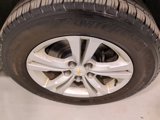 Used 2015 Chevrolet Equinox LT image 2