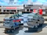 Used 2021 Nissan Altima 2.5 SV image 2