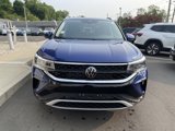 Certified 2024 Volkswagen Taos SE w/ Panoramic Sunroof Package image 4