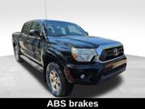 Used 2012 Toyota Tacoma w/ TRD Off-Road Package image 5