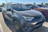 Used 2018 Toyota RAV4 SE image 2