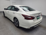 Used 2017 Nissan Altima 2.5 SR image 5