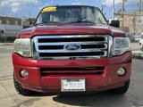 Used 2013 Ford Expedition XLT image 2