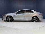 Used 2020 Toyota Camry SE image 2