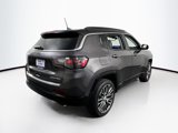 Used 2022 Jeep Compass Limited w/ Elite Group image 5