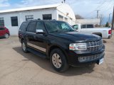 Used 2009 Lincoln Navigator 4WD image 3