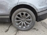 Used 2018 Land Rover Range Rover Velar R-Dynamic SE image 5
