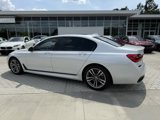 Used 2018 BMW 750i image 3