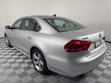 Used 2013 Volkswagen Passat 2.5 SE image 4
