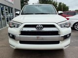 Used 2017 Toyota 4Runner SR5 Premium image 2