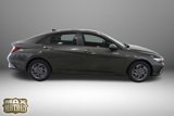 New 2024 Hyundai Elantra SEL image 2