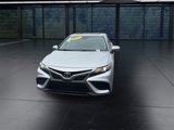 Used 2022 Toyota Camry SE image 3