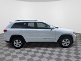 Used 2017 Jeep Grand Cherokee Laredo w/ Quick Order Package 2BE image 5