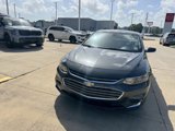 Used 2017 Chevrolet Malibu LT w/ Leather Package image 5