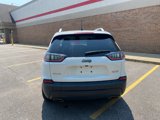 Used 2019 Jeep Cherokee Latitude w/ Popular Appearance Group image 4