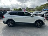 Used 2019 Volkswagen Tiguan SE w/ Panoramic Sunroof Package image 4