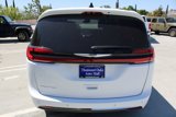 New 2025 Chrysler Pacifica Select image 5