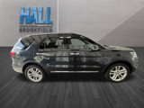Used 2017 Ford Explorer Limited image 6