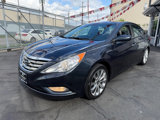 Used 2013 Hyundai Sonata SE image 2