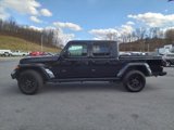Used 2022 Jeep Gladiator Sport image 3